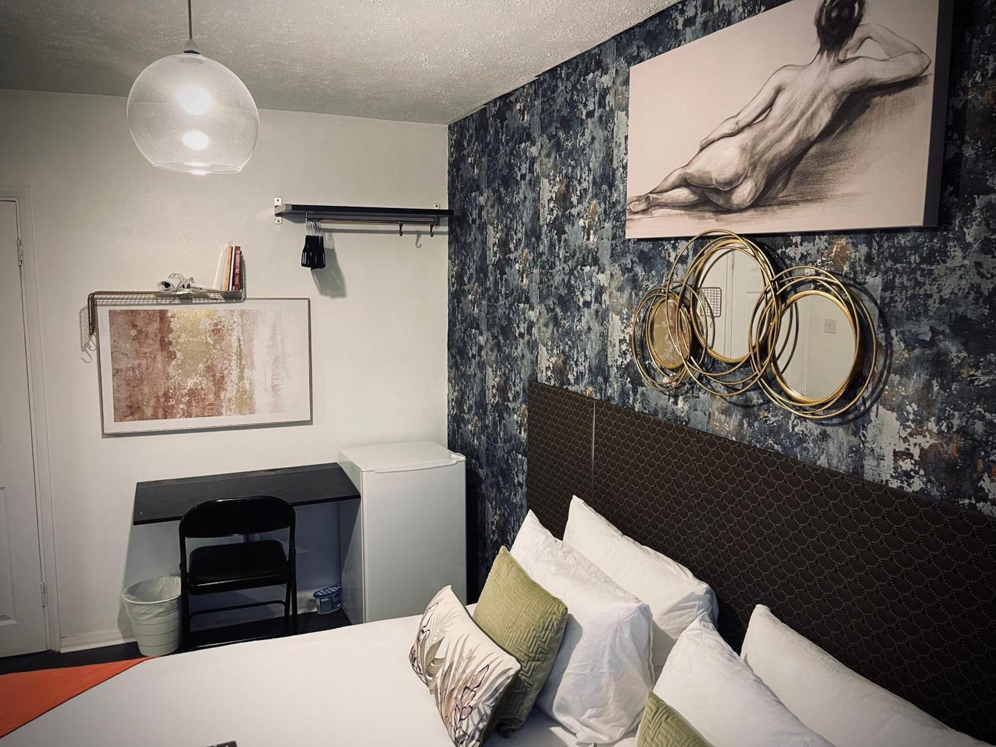 Appartamento R1 Superking Sized Bed & 65" Tv On The Wall In Clapham Londra Esterno foto