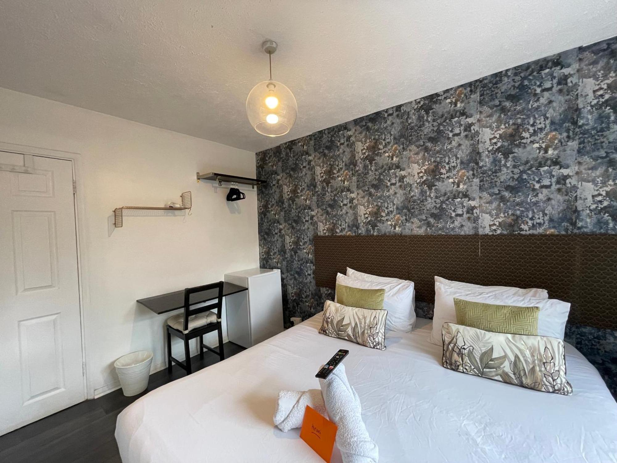 Appartamento R1 Superking Sized Bed & 65" Tv On The Wall In Clapham Londra Esterno foto